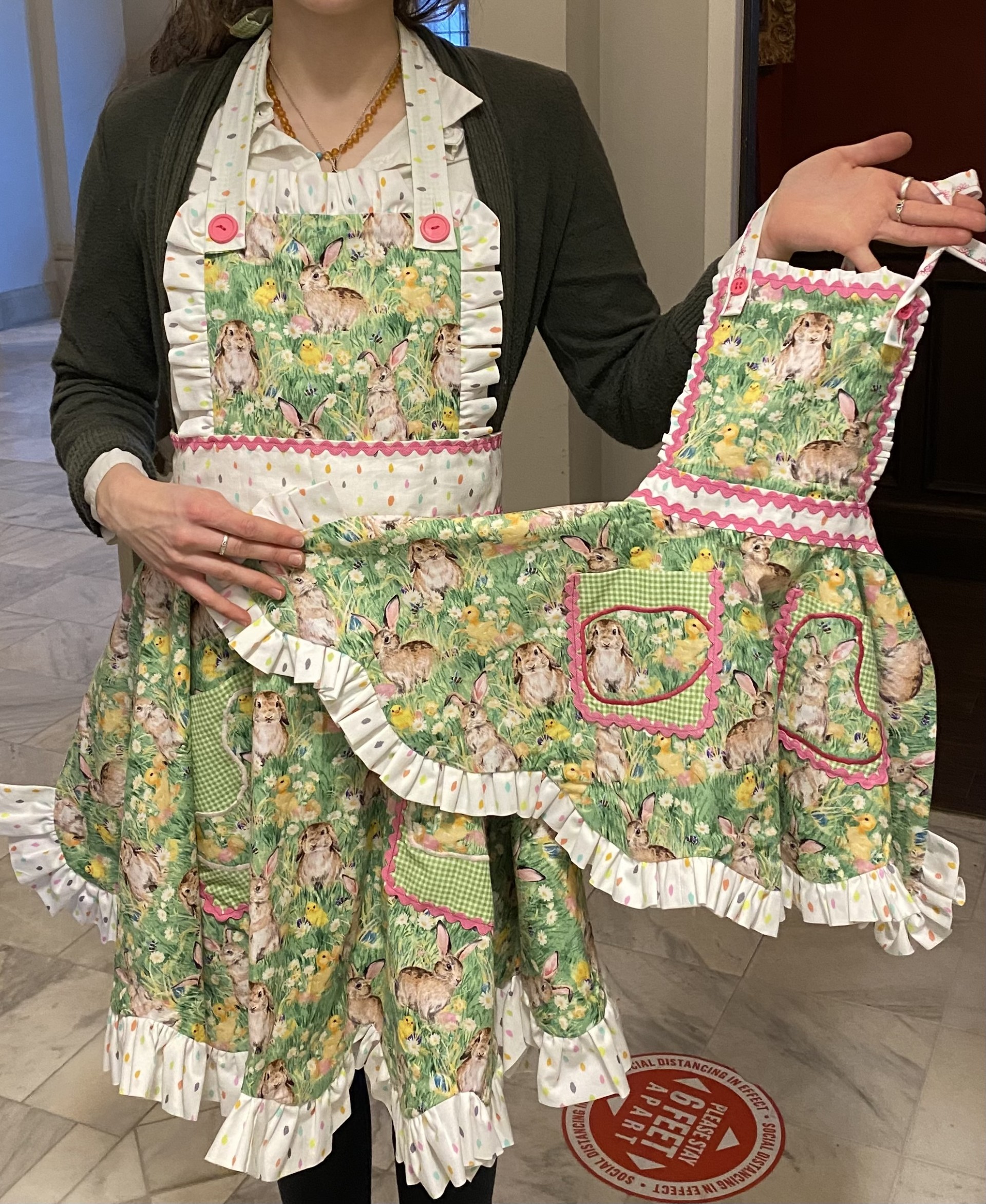 Apron 4